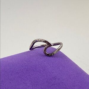 💛 Classic 925 Silver Hammered Wave Ring